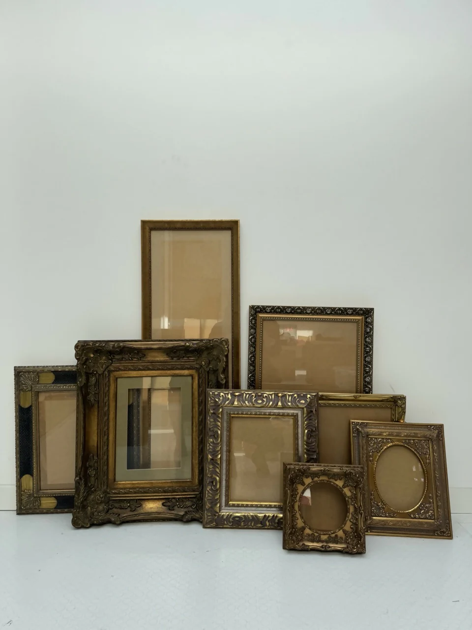 Golden Vintage Picture Frames - Image 3